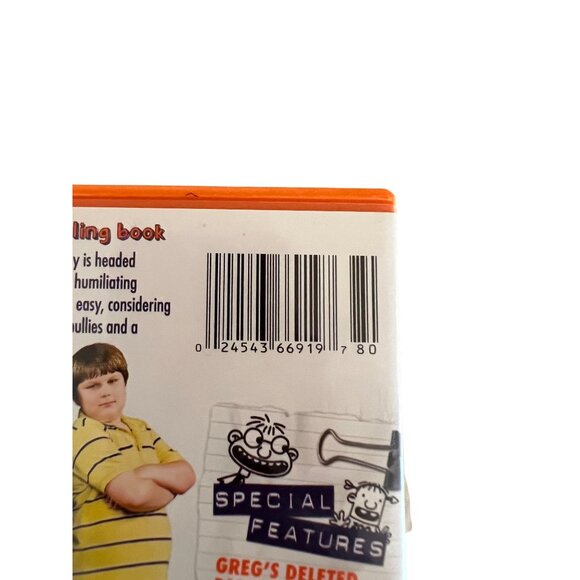 Diary Of A Wimpy Kid DVD 2010 Family Comedy Movie Zachary Gordon Pre-Owned - Picture 3 of 4